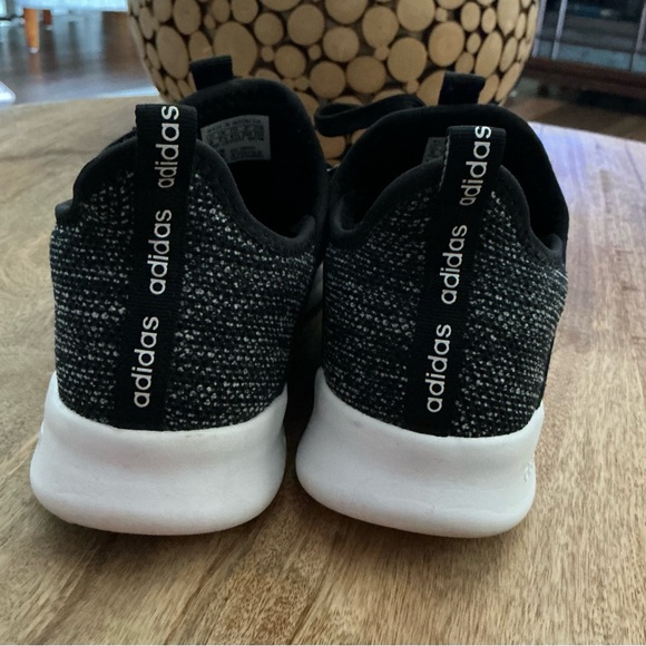 Adidas Cloudfoam Pure Cloud Black & White Sneakers Sz. 9 - Picture 3 of 6